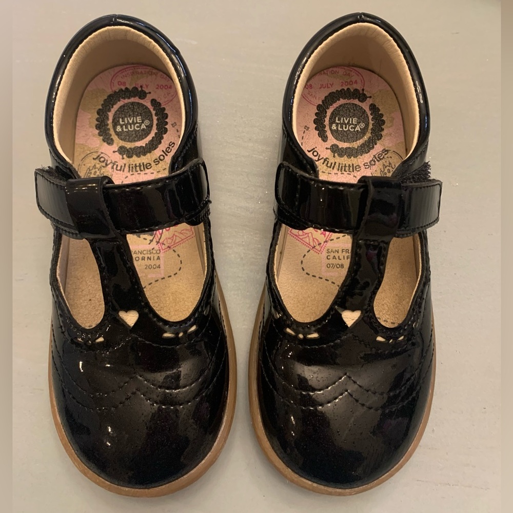 Livie and Luca Sz 10 Toddler Patent Black Leather T Strap Mary Jane’s